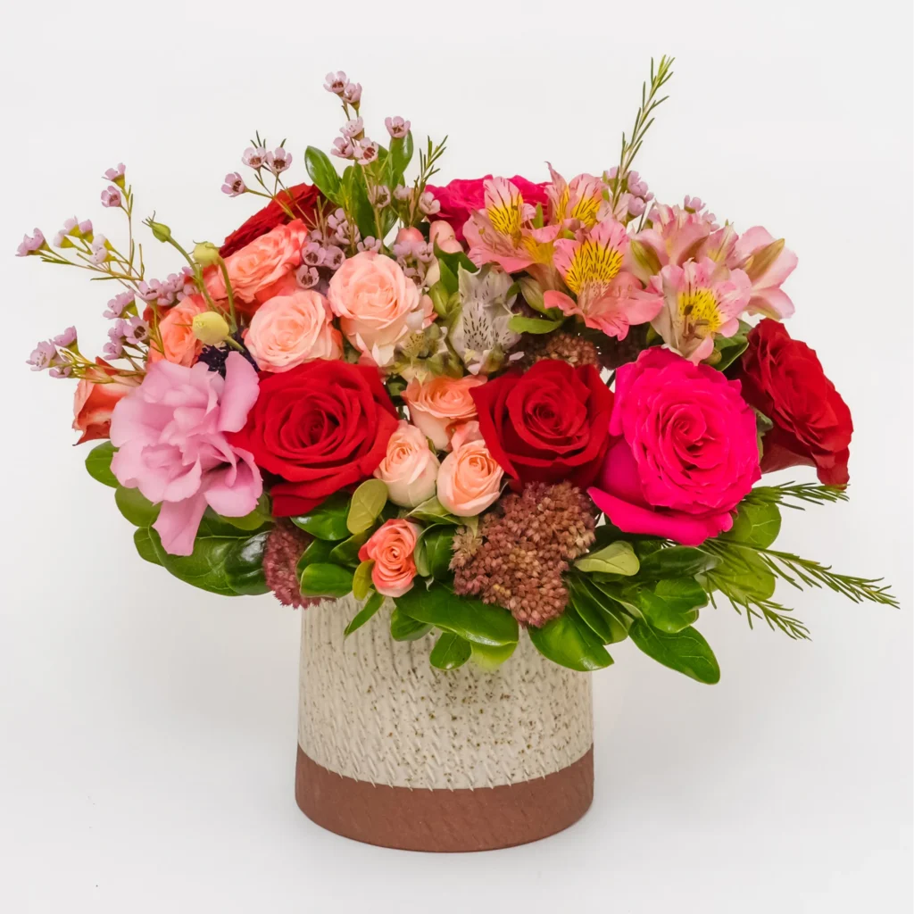 Mixed Rose Arrangement – Prague Enchantment